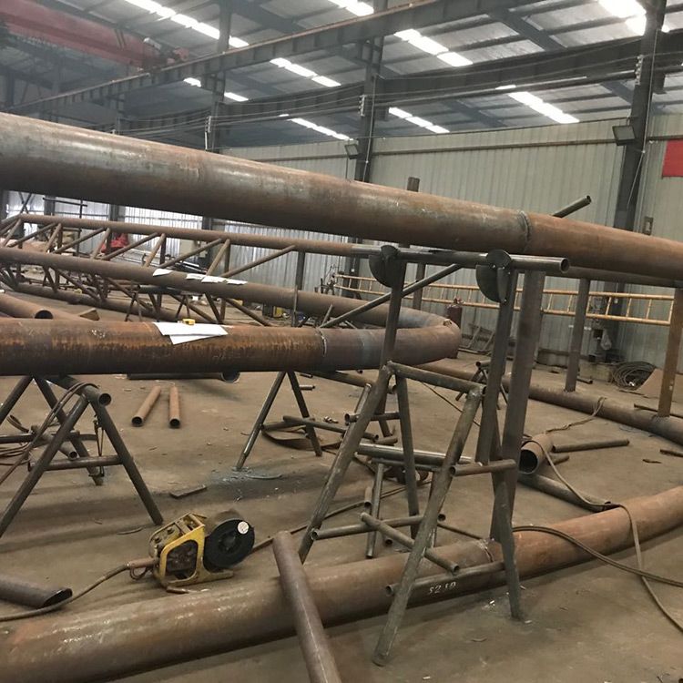 成都網(wǎng)架系統(tǒng) 全面解析設計、安裝與配套設備制造